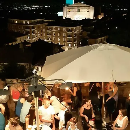 Residenza La Mandorla Appartement *